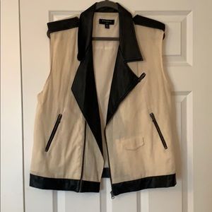 Bycorpus Vest